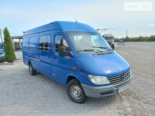 Синий Мерседес Sprinter 311 груз.-пасс., объемом двигателя 2.1 л и пробегом 266 тыс. км за 8800 $, фото 1 на Automoto.ua