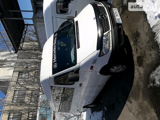 Мерседес Спрінтер 313 пас. 2004 у Миколаєві на Automoto.ua Білий Мерседес Спрінтер 313 пас., об'ємом двигуна 2.2 л та пробігом 450 тис. км за 9000 $, фото 1 на Automoto.ua