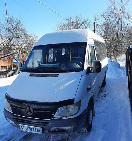 Білий Мерседес Спрінтер 313 пас., об'ємом двигуна 0 л та пробігом 800 тис. км за 7999 $, фото 1 на Automoto.ua