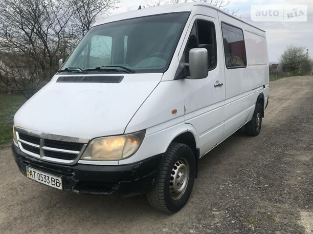 Белый Мерседес Sprinter 316 груз.-пасс., объемом двигателя 2.7 л и пробегом 200 тыс. км за 5800 $, фото 1 на Automoto.ua