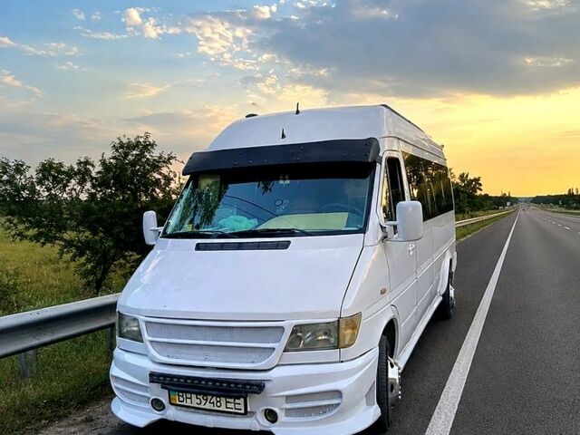 Білий Мерседес Sprinter, об'ємом двигуна 2.9 л та пробігом 0 тис. км за 10000 $, фото 1 на Automoto.ua