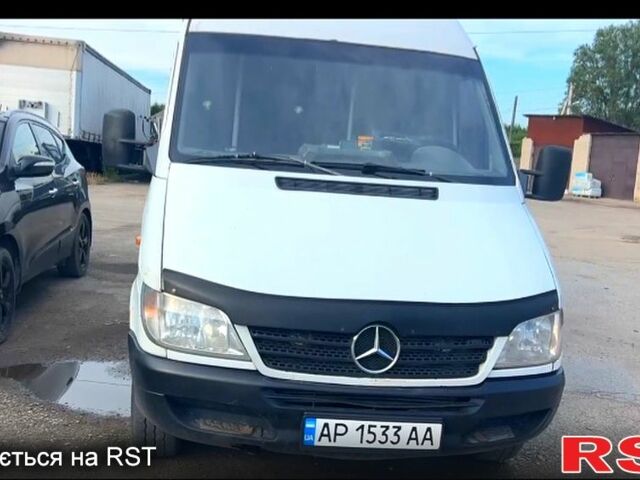 Белый Мерседес Sprinter, объемом двигателя 2.2 л и пробегом 500 тыс. км за 4300 $, фото 1 на Automoto.ua