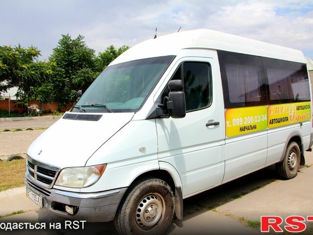 Білий Мерседес Sprinter, об'ємом двигуна 27 л та пробігом 140 тис. км за 9000 $, фото 1 на Automoto.ua