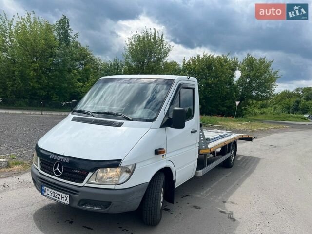 Білий Мерседес Sprinter, об'ємом двигуна 2.15 л та пробігом 500 тис. км за 10800 $, фото 1 на Automoto.ua