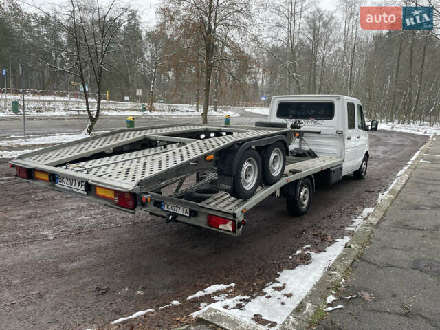 Белый Мерседес Sprinter, объемом двигателя 2.69 л и пробегом 588 тыс. км за 15200 $, фото 1 на Automoto.ua