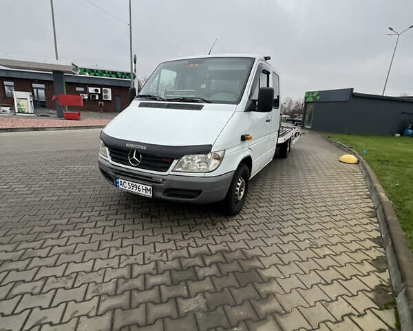 Білий Мерседес Sprinter, об'ємом двигуна 2.7 л та пробігом 607 тис. км за 16200 $, фото 1 на Automoto.ua