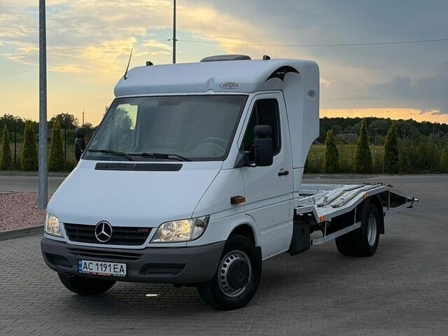 Белый Мерседес Sprinter, объемом двигателя 2.7 л и пробегом 550 тыс. км за 18500 $, фото 1 на Automoto.ua