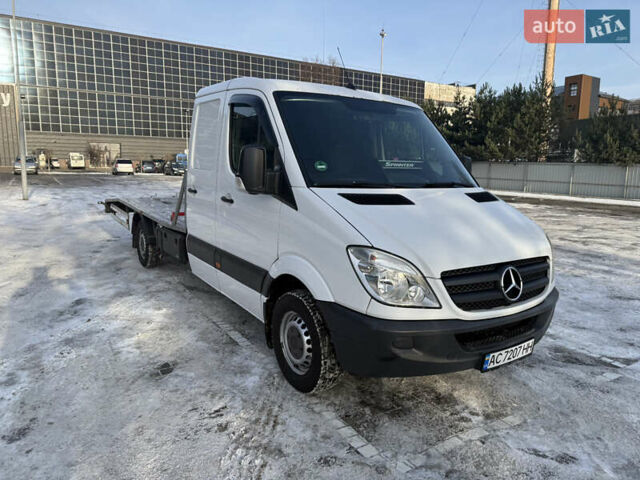 Белый Мерседес Sprinter, объемом двигателя 2.2 л и пробегом 450 тыс. км за 22000 $, фото 1 на Automoto.ua