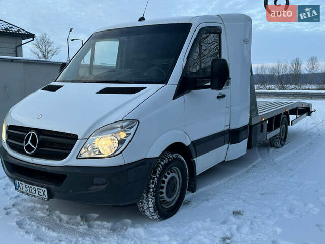 Белый Мерседес Sprinter, объемом двигателя 2.99 л и пробегом 323 тыс. км за 23499 $, фото 1 на Automoto.ua