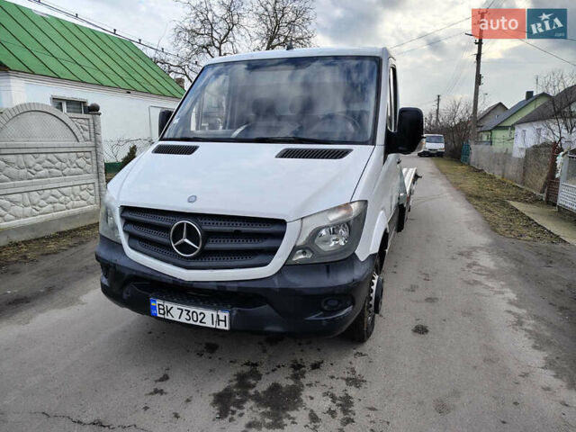 Білий Мерседес Sprinter, об'ємом двигуна 2.69 л та пробігом 351 тис. км за 29999 $, фото 1 на Automoto.ua
