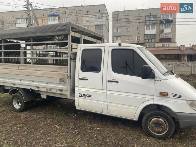 Белый Мерседес Sprinter, объемом двигателя 2.1 л и пробегом 500 тыс. км за 22000 $, фото 1 на Automoto.ua