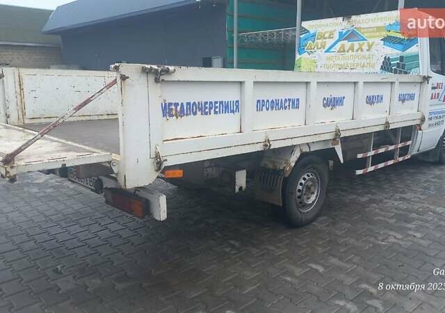 Белый Мерседес Sprinter, объемом двигателя 2.15 л и пробегом 522 тыс. км за 10100 $, фото 1 на Automoto.ua