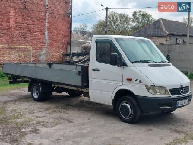 Белый Мерседес Sprinter, объемом двигателя 2.15 л и пробегом 620 тыс. км за 14000 $, фото 1 на Automoto.ua