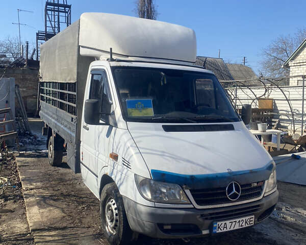 Білий Мерседес Sprinter, об'ємом двигуна 2.69 л та пробігом 747 тис. км за 13000 $, фото 1 на Automoto.ua