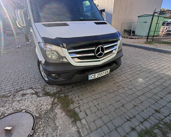 Белый Мерседес Sprinter, объемом двигателя 2.14 л и пробегом 600 тыс. км за 23300 $, фото 1 на Automoto.ua
