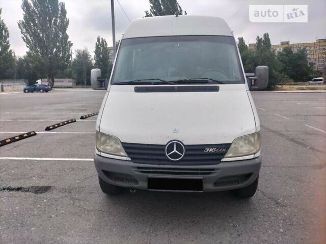 Білий Мерседес Sprinter, об'ємом двигуна 2.69 л та пробігом 950 тис. км за 13000 $, фото 1 на Automoto.ua