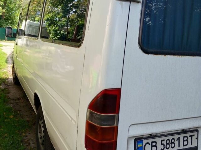 Білий Мерседес Sprinter, об'ємом двигуна 0 л та пробігом 600 тис. км за 4500 $, фото 1 на Automoto.ua
