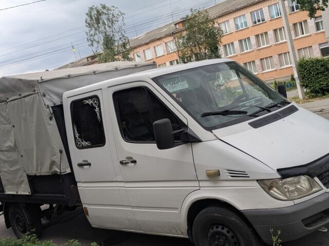Белый Мерседес Sprinter, объемом двигателя 2.1 л и пробегом 280 тыс. км за 12500 $, фото 1 на Automoto.ua