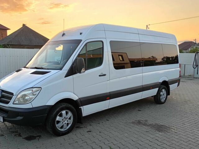 Білий Мерседес Sprinter, об'ємом двигуна 2.1 л та пробігом 795 тис. км за 18010 $, фото 1 на Automoto.ua
