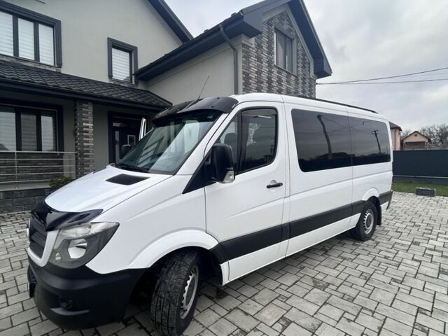 Белый Мерседес Sprinter, объемом двигателя 2.2 л и пробегом 280 тыс. км за 20500 $, фото 1 на Automoto.ua
