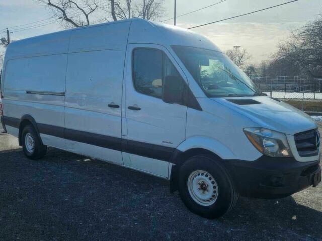 Білий Мерседес Sprinter, об'ємом двигуна 2.1 л та пробігом 72 тис. км за 8500 $, фото 1 на Automoto.ua