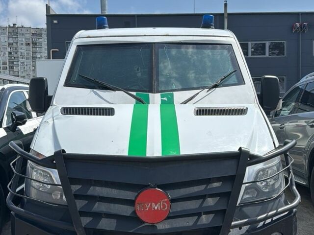 Белый Мерседес Sprinter, объемом двигателя 2.1 л и пробегом 385 тыс. км за 22534 $, фото 1 на Automoto.ua