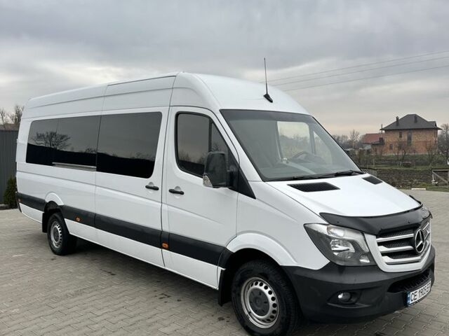 Білий Мерседес Sprinter, об'ємом двигуна 2.1 л та пробігом 300 тис. км за 25000 $, фото 1 на Automoto.ua