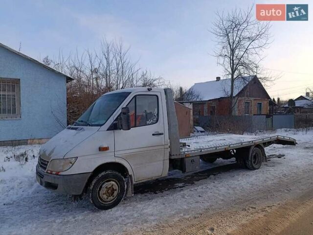 Белый Мерседес Sprinter, объемом двигателя 2.15 л и пробегом 370 тыс. км за 10500 $, фото 1 на Automoto.ua