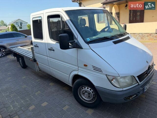 Белый Мерседес Sprinter, объемом двигателя 2.69 л и пробегом 460 тыс. км за 11300 $, фото 1 на Automoto.ua