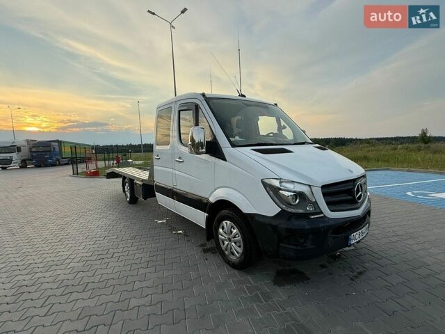 Белый Мерседес Sprinter, объемом двигателя 2.15 л и пробегом 290 тыс. км за 22500 $, фото 1 на Automoto.ua