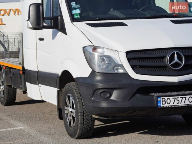 Белый Мерседес Sprinter, объемом двигателя 3 л и пробегом 527 тыс. км за 23000 $, фото 1 на Automoto.ua