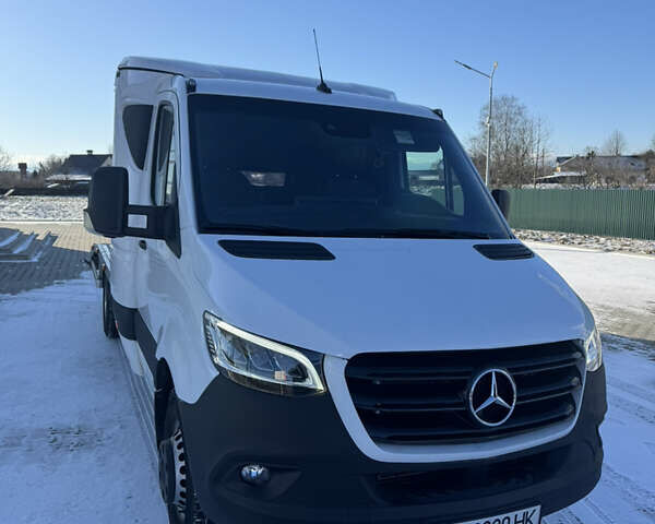 Белый Мерседес Sprinter, объемом двигателя 3 л и пробегом 15 тыс. км за 47700 $, фото 1 на Automoto.ua