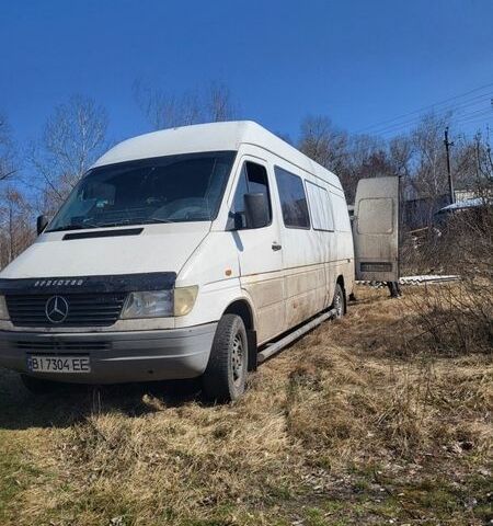 Белый Мерседес Sprinter, объемом двигателя 2.9 л и пробегом 450 тыс. км за 5900 $, фото 1 на Automoto.ua