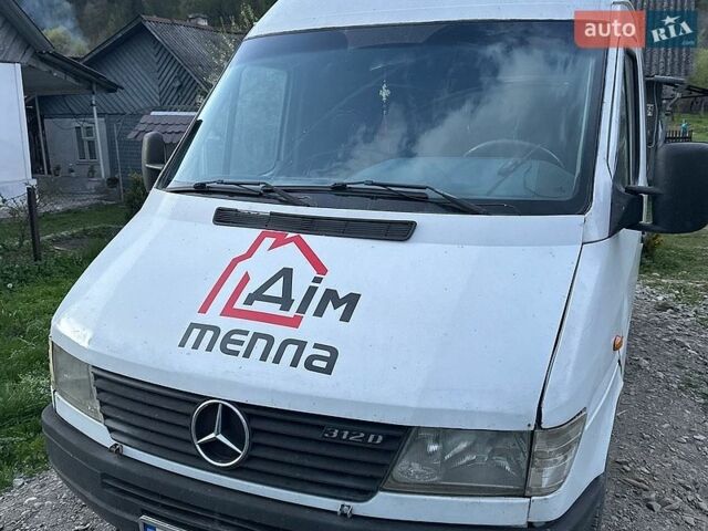 Белый Мерседес Sprinter, объемом двигателя 2.87 л и пробегом 600 тыс. км за 3500 $, фото 1 на Automoto.ua