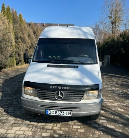 Білий Мерседес Sprinter, об'ємом двигуна 2.3 л та пробігом 677 тис. км за 6300 $, фото 1 на Automoto.ua