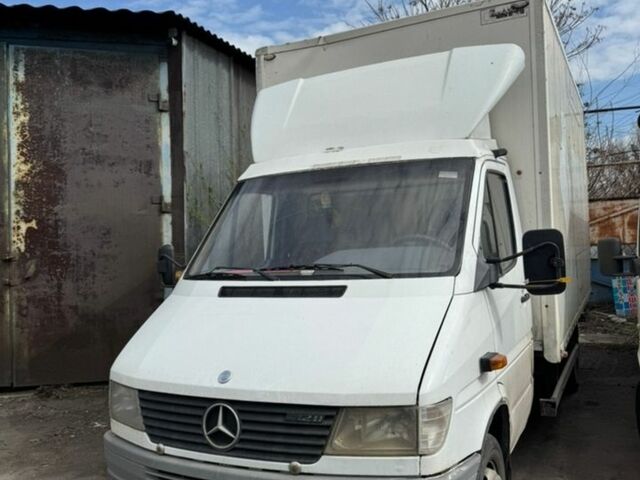 Белый Мерседес Sprinter, объемом двигателя 2.87 л и пробегом 555 тыс. км за 7500 $, фото 1 на Automoto.ua
