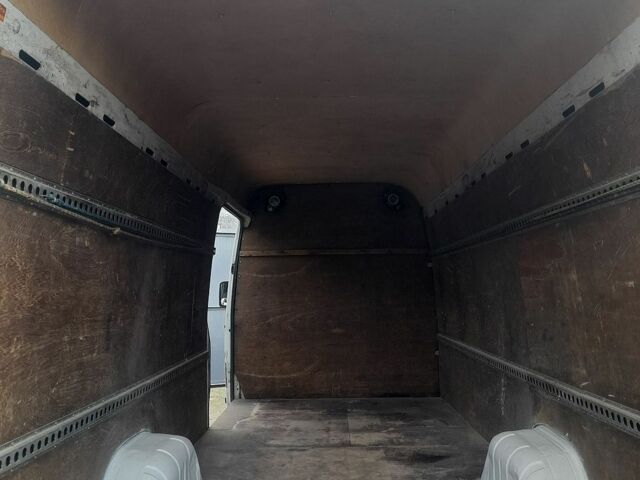 Білий Мерседес Sprinter, об'ємом двигуна 2.87 л та пробігом 400 тис. км за 7200 $, фото 1 на Automoto.ua