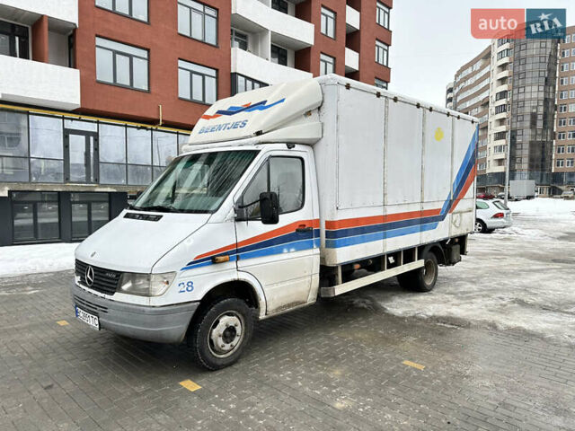 Білий Мерседес Sprinter, об'ємом двигуна 2.9 л та пробігом 500 тис. км за 6900 $, фото 1 на Automoto.ua