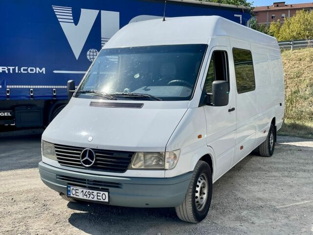 Білий Мерседес Sprinter, об'ємом двигуна 2.9 л та пробігом 750 тис. км за 7500 $, фото 1 на Automoto.ua