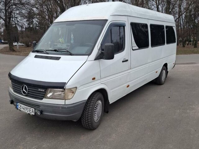 Белый Мерседес Sprinter, объемом двигателя 2.9 л и пробегом 600 тыс. км за 9300 $, фото 1 на Automoto.ua