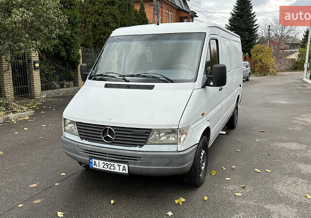 Білий Мерседес Sprinter, об'ємом двигуна 2.9 л та пробігом 567 тис. км за 7500 $, фото 1 на Automoto.ua
