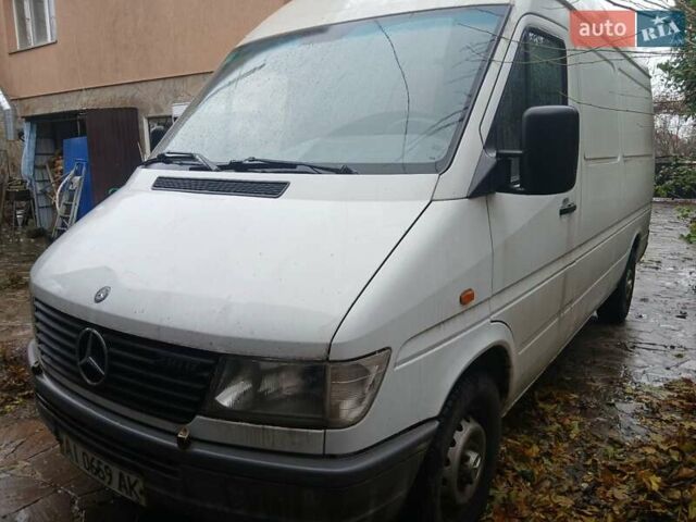 Білий Мерседес Sprinter, об'ємом двигуна 2.9 л та пробігом 333 тис. км за 6999 $, фото 1 на Automoto.ua