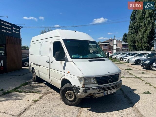 Белый Мерседес Sprinter, объемом двигателя 2.87 л и пробегом 459 тыс. км за 3999 $, фото 1 на Automoto.ua