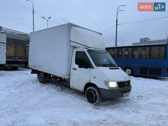 Белый Мерседес Sprinter, объемом двигателя 2.87 л и пробегом 700 тыс. км за 10500 $, фото 1 на Automoto.ua