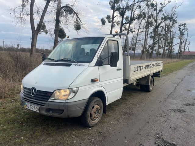 Белый Мерседес Sprinter, объемом двигателя 2.1 л и пробегом 613 тыс. км за 9900 $, фото 1 на Automoto.ua