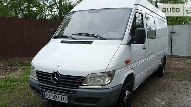 Білий Мерседес Sprinter, об'ємом двигуна 2.15 л та пробігом 182 тис. км за 13300 $, фото 1 на Automoto.ua