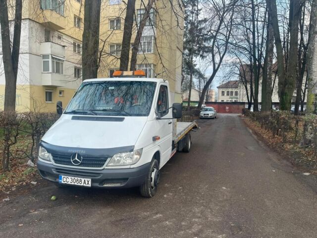 Белый Мерседес Sprinter, объемом двигателя 0 л и пробегом 500 тыс. км за 5901 $, фото 1 на Automoto.ua