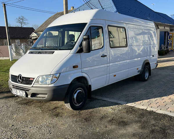 Білий Мерседес Sprinter, об'ємом двигуна 0 л та пробігом 110 тис. км за 21800 $, фото 1 на Automoto.ua