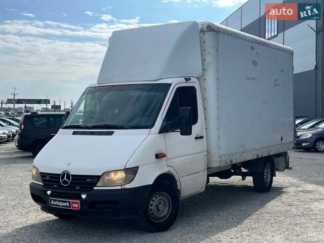 Белый Мерседес Sprinter, объемом двигателя 2.15 л и пробегом 450 тыс. км за 10990 $, фото 1 на Automoto.ua