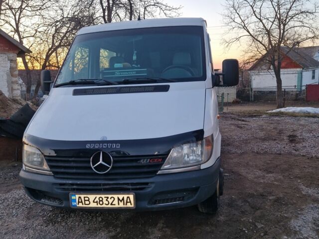 Белый Мерседес Sprinter, объемом двигателя 2.1 л и пробегом 2 тыс. км за 8000 $, фото 1 на Automoto.ua